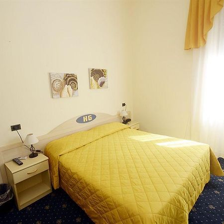 Hotel Gigliola Camaiore Exterior photo